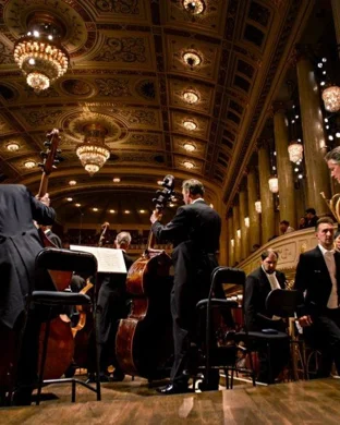 Gil Shaham Plays Tchaikovsky