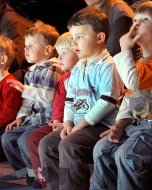 Disney On Ice: Find Your Hero